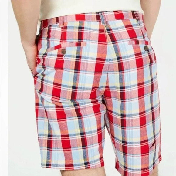 Club Room Classic Fit Plaid 9" Shorts Red Blue Mens size 38 Golf Preppy Cotton - Picture 2 of 10